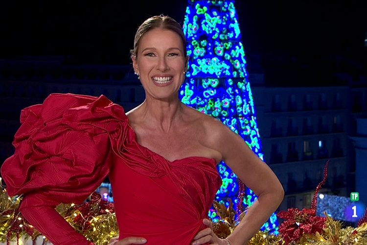Anne Igartiburu: La imagen detrás de las campanadas del año nuevo