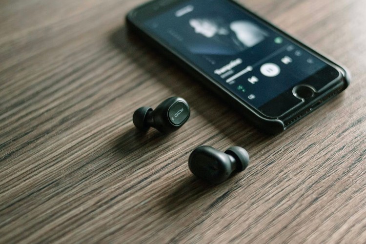 Ventajas de los auriculares Bluetooth: por qué son mejores que los con cable